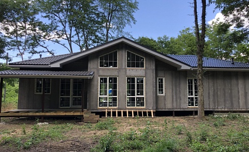 Краснодарский край, Красноармейский район, п. Красный лес, ул. Октябрьская, д. 2/Б